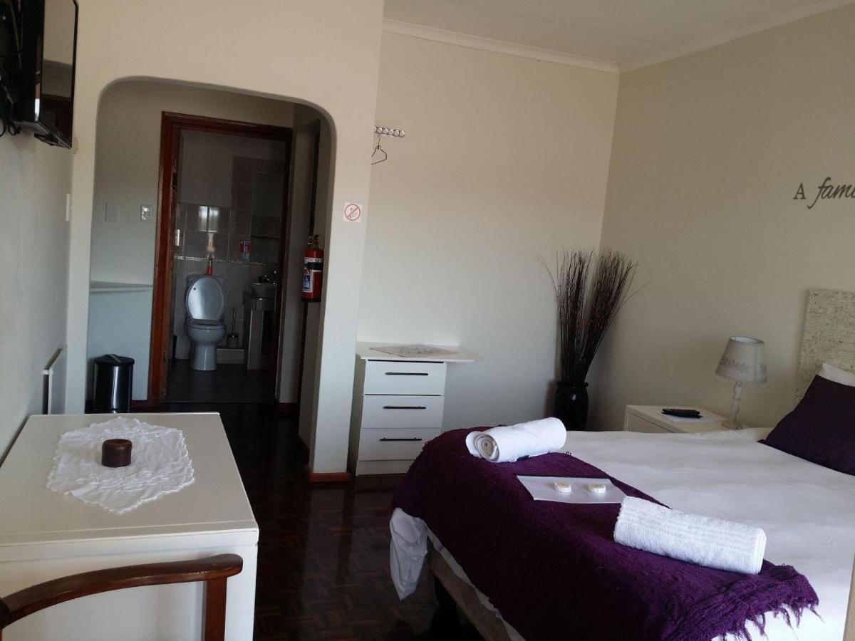 12 On Beach Guest House Saldanha Bay Zewnętrze zdjęcie